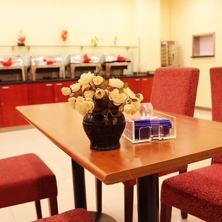 Hanting Express Qingdao South Chongqing Road Экстерьер фото