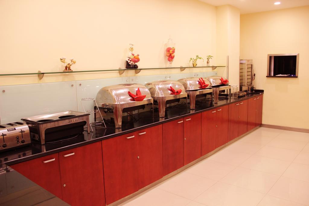 Hanting Express Qingdao South Chongqing Road Экстерьер фото