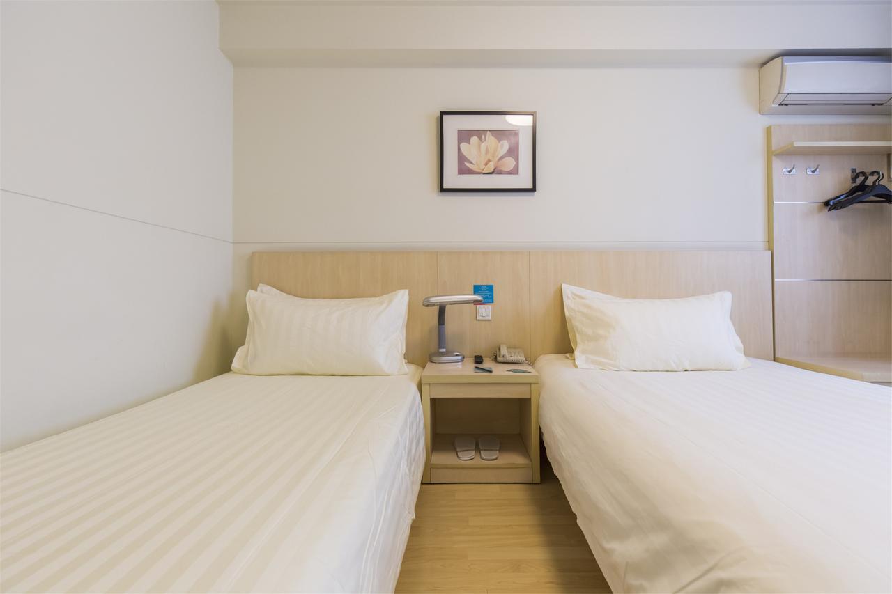 Hanting Express Qingdao South Chongqing Road Экстерьер фото